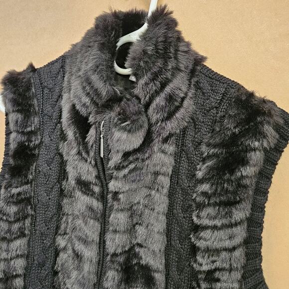 Roz & Ali Vest Black Faux Fur and Ribbed Knit Full Zip Sleeveless Jacket Large - Picture 6 of 16